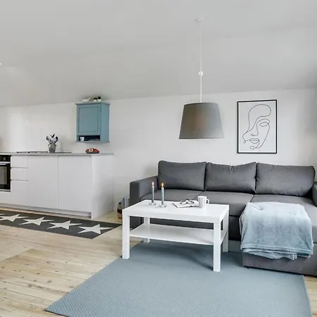 Skalk - 300m From The Sea By Interhome *